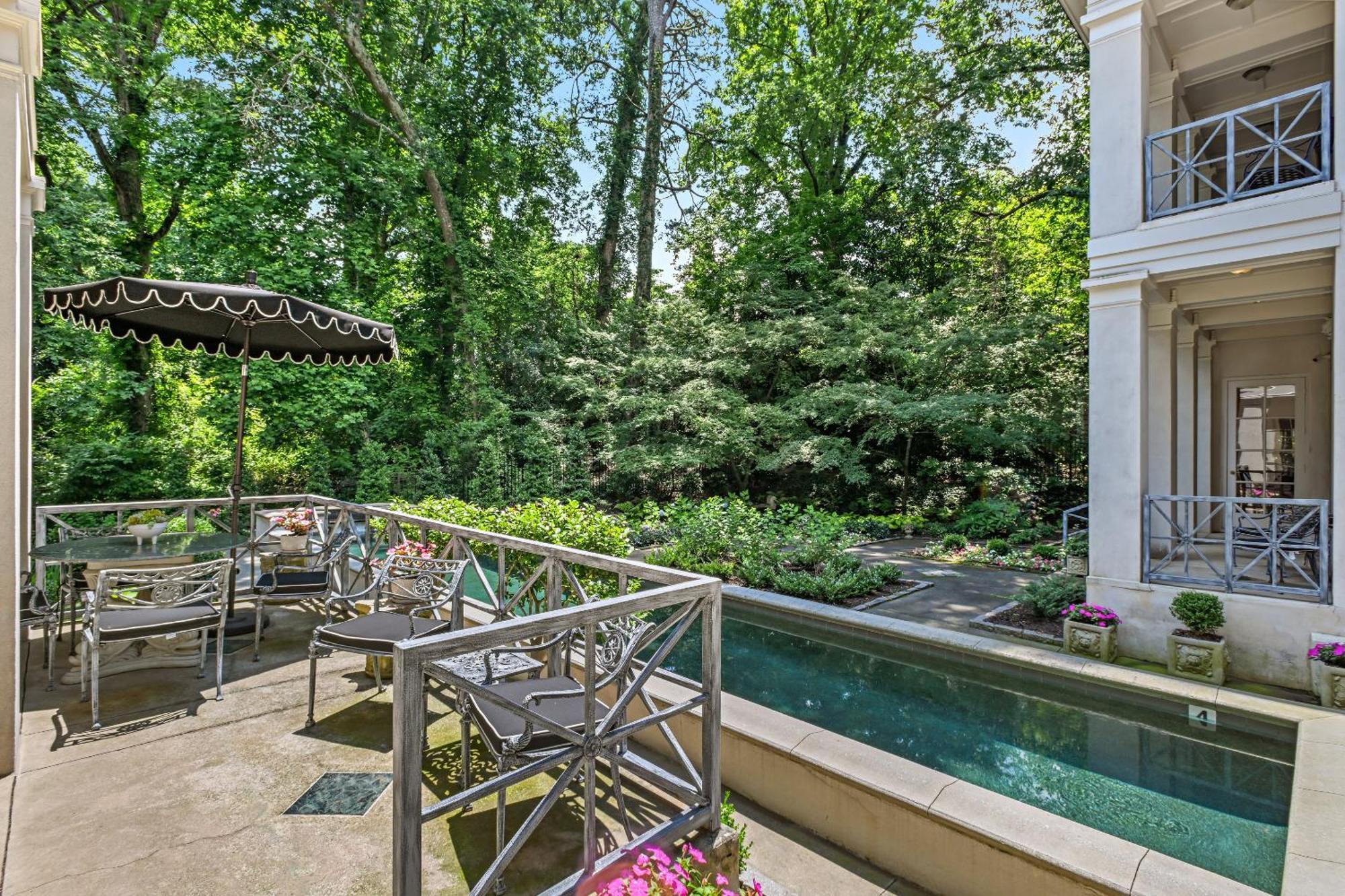 Midnight Monarch Villa Атланта Екстериор снимка
